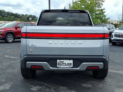Used 2023 Rivian R1T Adventure Quad AWD/4WD image 21