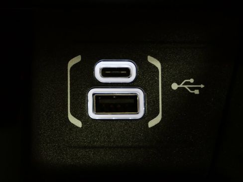 New 2026 Jeep Compass Latitude image 22