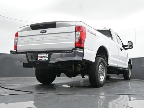 Used 2020 Ford F250 XL w/ Power Equipment Group AWD/4WD image 22
