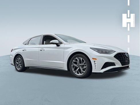 Used 2023 Hyundai Sonata SEL w/ Convenience Package FWD image 1