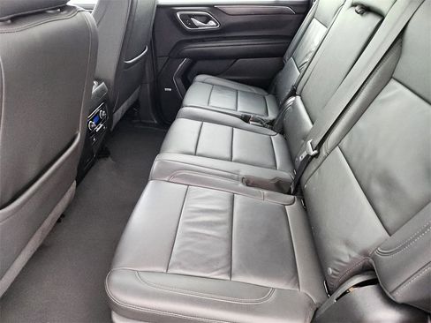 Certified 2024 Chevrolet Suburban LT image 28