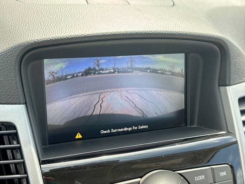 Used 2014 Chevrolet Cruze Eco FWD image 28
