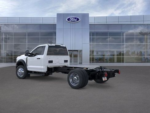 New 2026 Ford F550 2WD Regular Cab Super Duty image 4
