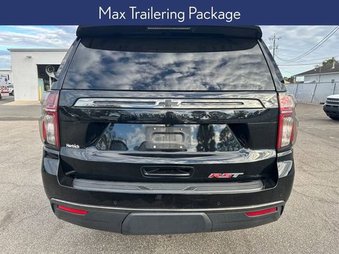 Used 2021 Chevrolet Suburban RST w/ Luxury Package image 6