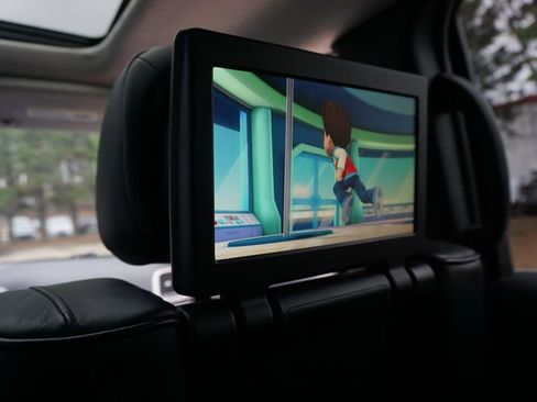 Used 2018 Jeep Grand Cherokee Summit w/ Platinum Series Group image 13