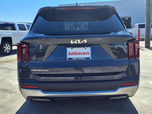 Used 2025 Kia Sorento SX image 25