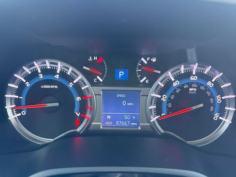 Used 2017 Toyota 4Runner TRD Off-Road Premium image 15