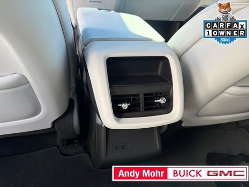 Used 2025 Cadillac Lyriq Sport AWD/4WD image 20