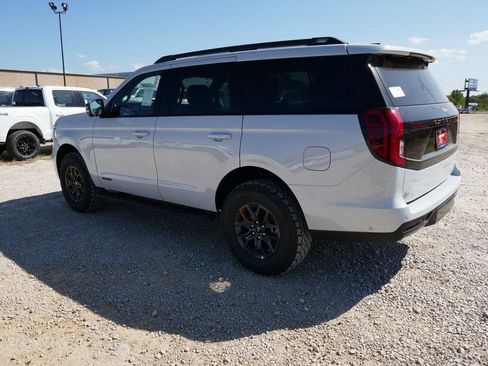 New 2025 Ford Expedition Tremor image 6