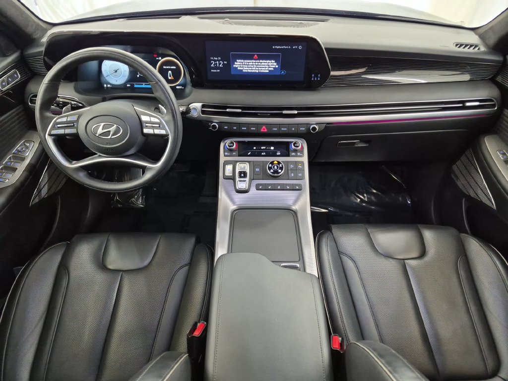 Used 2025 Hyundai Palisade Calligraphy AWD/4WD image 13