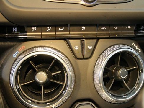 Used 2023 Chevrolet Camaro LT image 24