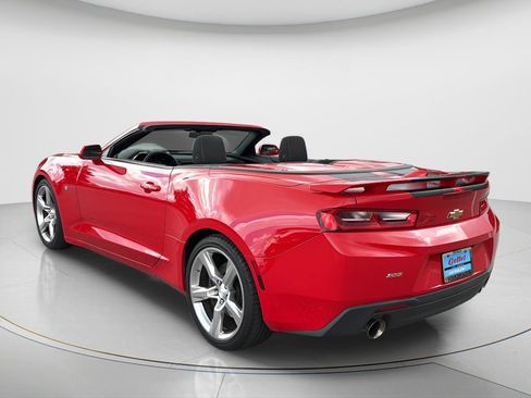 Used 2018 Chevrolet Camaro SS RWD image 9