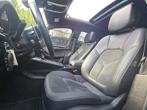 Used 2018 Porsche Macan image 6