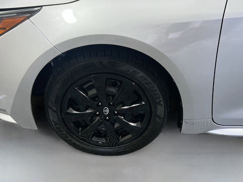 Used 2022 Toyota Corolla LE image 13