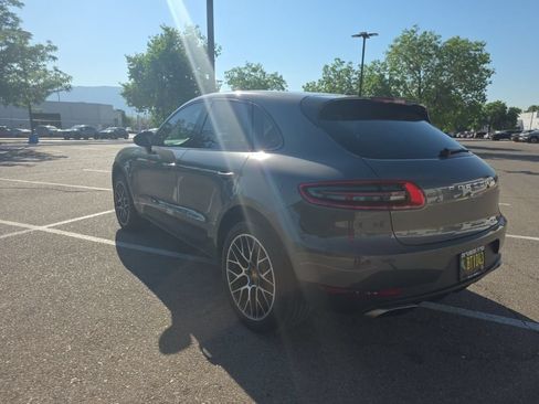 Used 2018 Porsche Macan Sport Edition AWD/4WD image 4