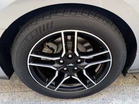 Used 2020 Ford Mustang Premium RWD image 32