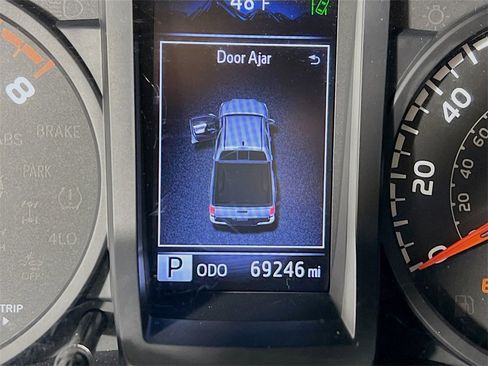 Certified 2019 Toyota Tacoma SR image 12
