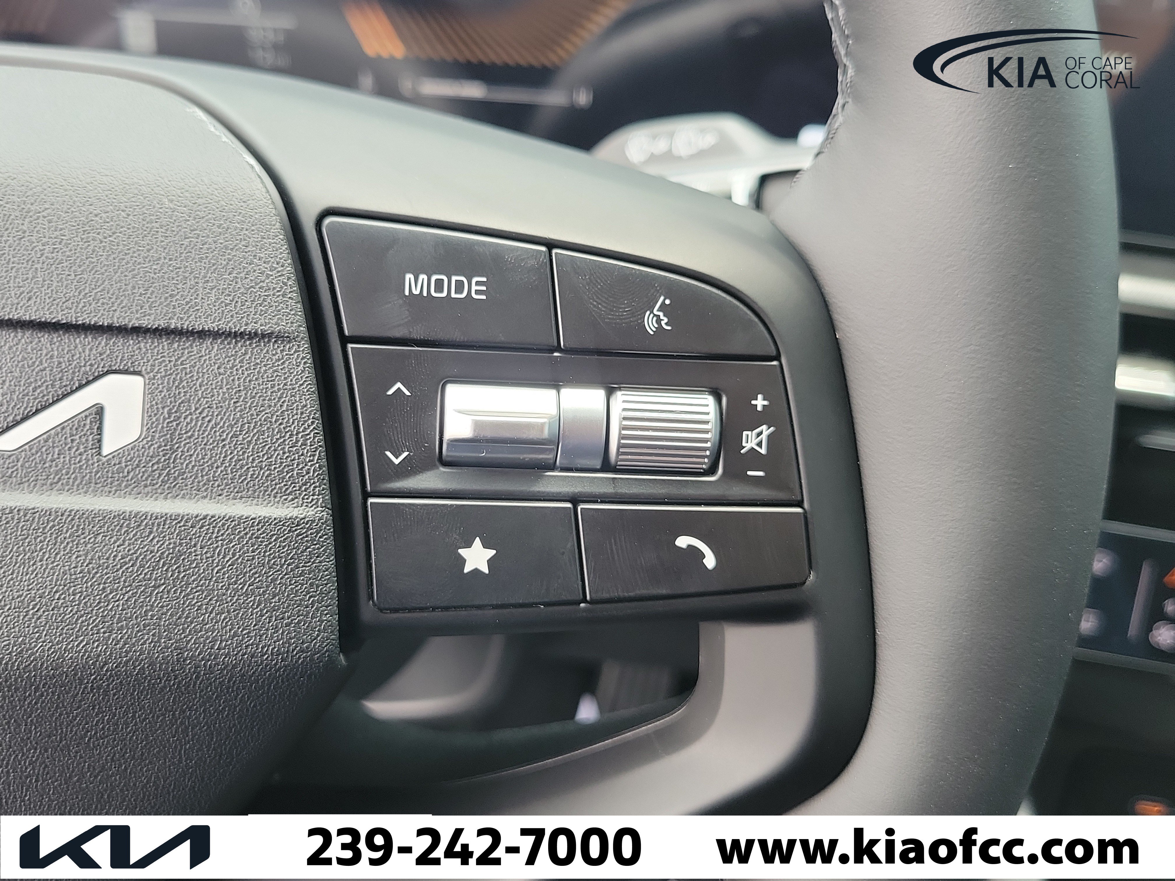 New 2026 Kia Sportage LX w/ LX Convenience Package FWD image 27