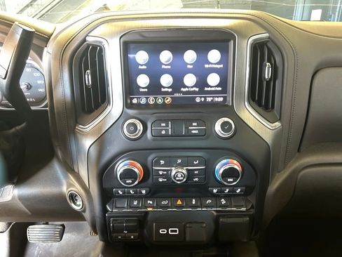 Used 2023 GMC Sierra 2500 Denali image 17