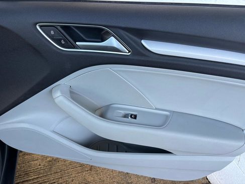 Used 2016 Audi A3 1.8T Premium image 26