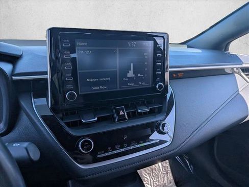 Used 2020 Toyota Corolla SE image 12