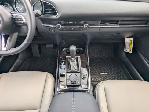 Certified 2025 MAZDA CX-30 AWD 2.5 S w/ Preferred Package image 19