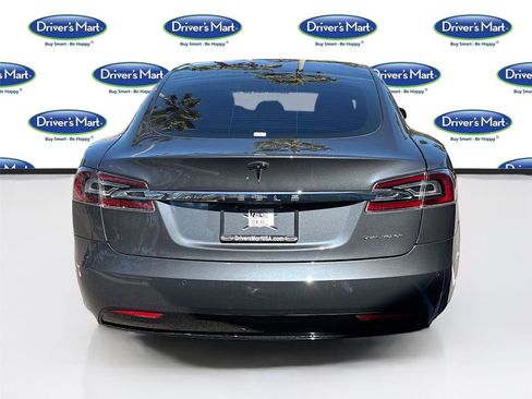 Used 2020 Tesla Model S Long Range Plus image 6