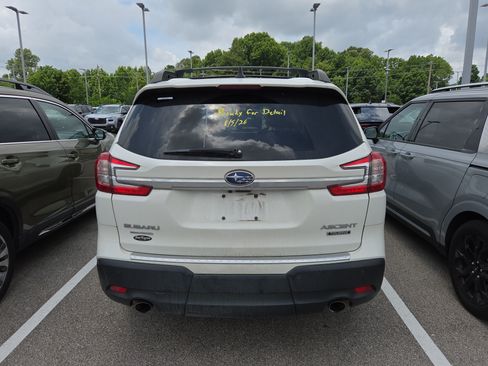 Certified 2023 Subaru Ascent Touring AWD/4WD image 6