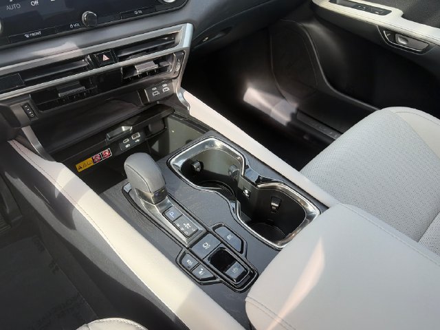 Used 2024 Lexus RX 350h w/ Accessory Package (Z1) AWD/4WD image 21