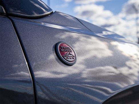 Used 2022 Jeep Compass Trailhawk w/ Trailer Tow Group image 10