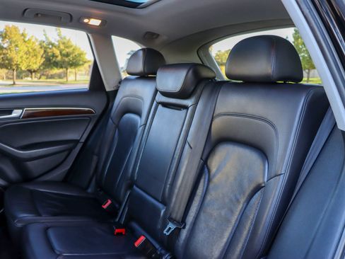 Used 2016 Audi Q5 2.0T Premium Plus w/ Technology Package image 17