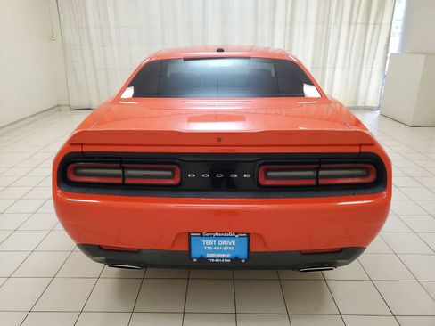 Used 2020 Dodge Challenger SXT RWD image 27