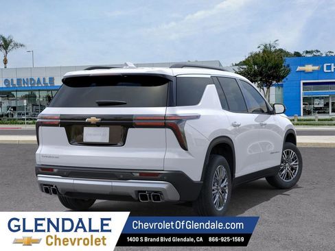 New 2026 Chevrolet Traverse LT w/ LPO, Floor Liner Package FWD image 4