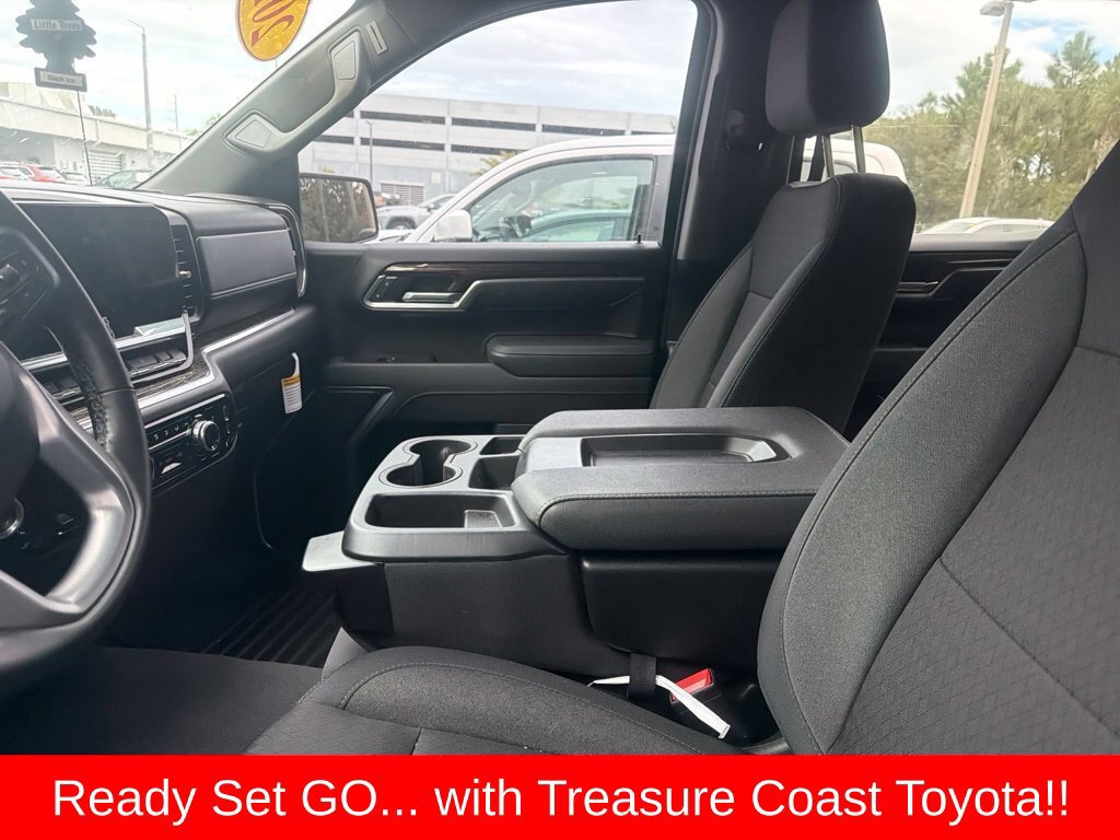 Used 2025 GMC Sierra 1500 Elevation RWD image 10
