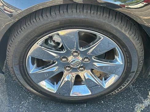 Used 2017 Buick Regal Premium w/ Driver Confidence Package #1 FWD image 37