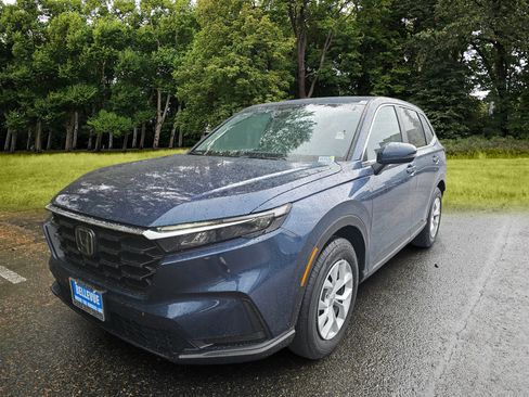 Certified 2025 Honda CR-V LX image 3