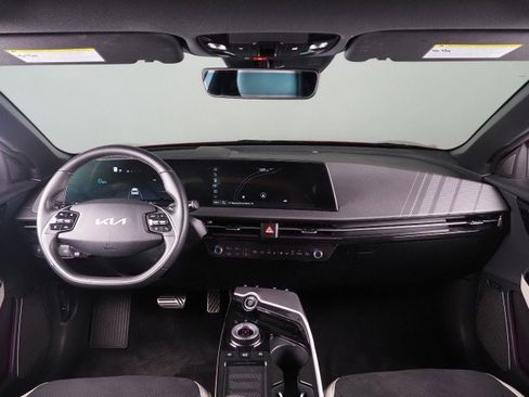 Used 2024 Kia EV6 GT-Line image 3