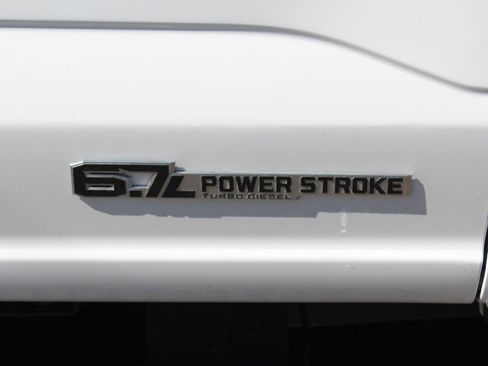 Used 2024 Ford F250 XLT w/ FX4 Off-Road Package image 40