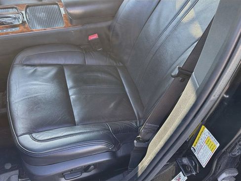 Used 2014 Lincoln MKS AWD w/ Equipment Group 101A image 21