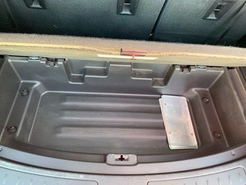 Used 2020 Buick Enclave Essence FWD image 21