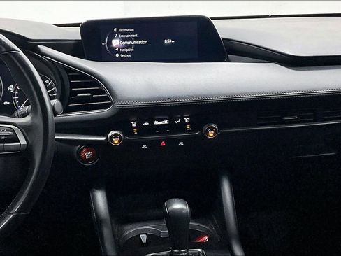 Used 2023 MAZDA MAZDA3 s image 8