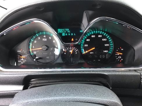 Used 2016 Chevrolet Traverse LT image 25