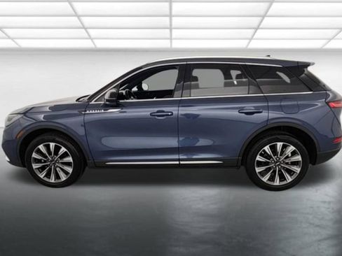 Used 2022 Lincoln Corsair Reserve w/ Luxury Package AWD/4WD image 4
