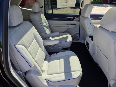 New 2026 Buick Enclave Avenir w/ Super Cruise Package AWD/4WD image 21