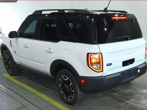 Used 2021 Ford Bronco Sport Outer Banks w/ Outer Banks Package AWD/4WD image 2