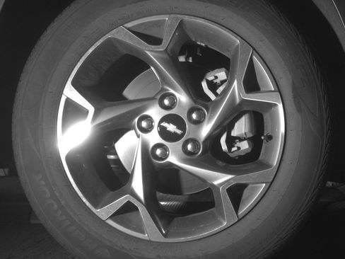 Used 2025 Chevrolet Trax LT image 13