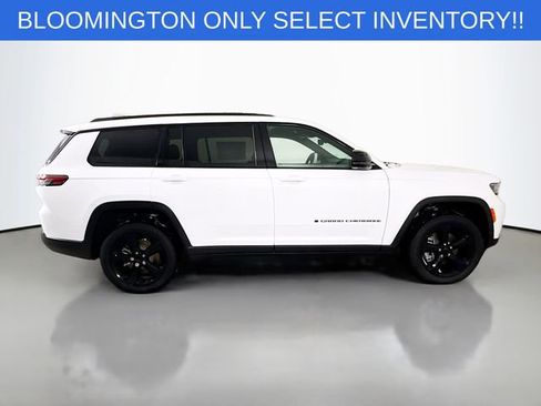 New 2025 Jeep Grand Cherokee L Limited w/ Luxury Tech Group II image 8