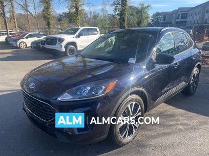 Used 2021 Ford Escape SE w/ SE Sport Appearance Package