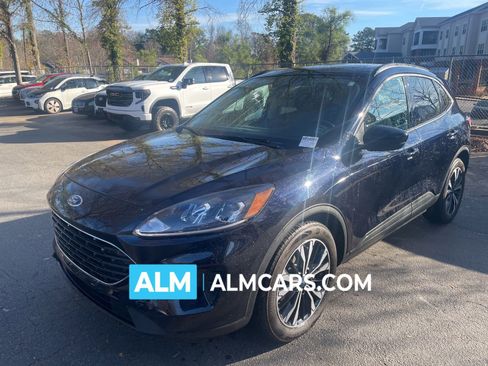 Used 2021 Ford Escape SE w/ SE Sport Appearance Package image 1