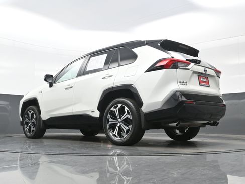 Used 2022 Toyota RAV4 XSE image 30